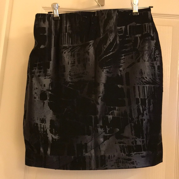 NWOT Simply Vera Wang artistic black mini skirt - Picture 2 of 5